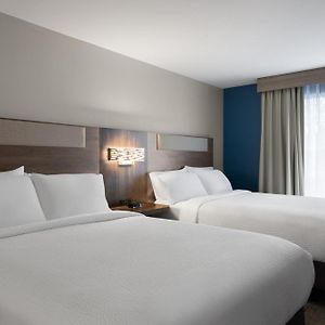 Standard Queen Room Two Queen Beds